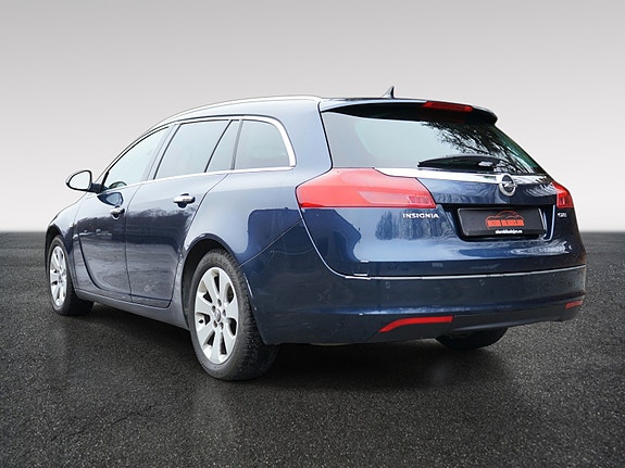 Opel Insignia 7 of 30