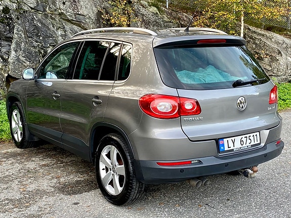 Volkswagen Tiguan 4 of 5