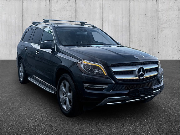 Mercedes-Benz GL-Klasse 4 of 5