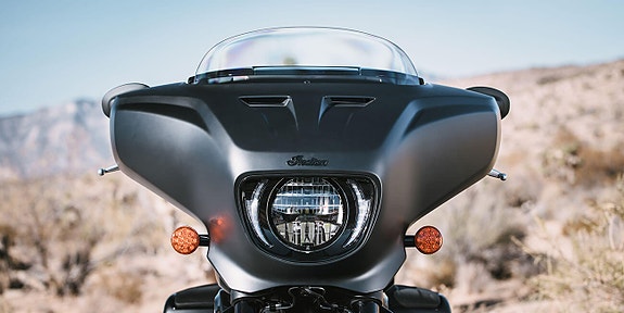 INDIAN Chieftain Powerplus Dark Horse 6 of 11