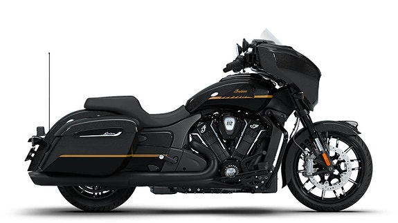 INDIAN Chieftain Powerplus Dark Horse 4 of 5