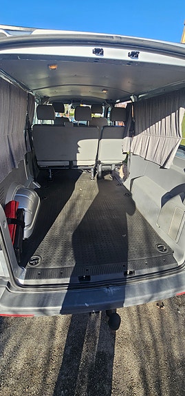 Volkswagen Transporter 8 of 17