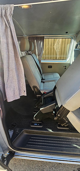 Volkswagen Transporter 7 of 17