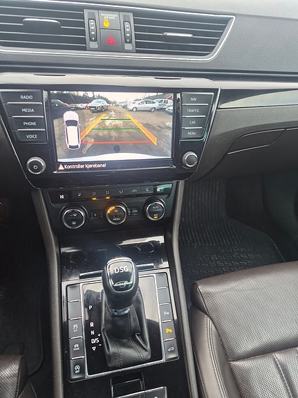 Skoda Superb 12 of 13
