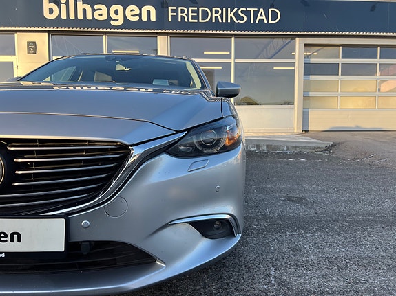 Mazda 6 4 of 5