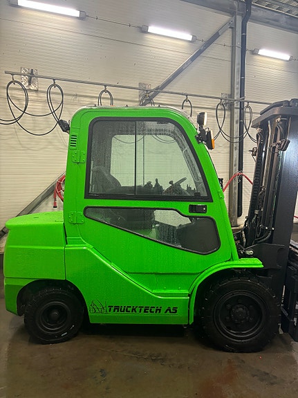 Cesab 3T Diesel truck 3 of 10