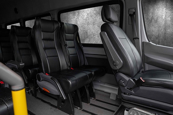Mercedes-Benz Sprinter 516 19 of 30