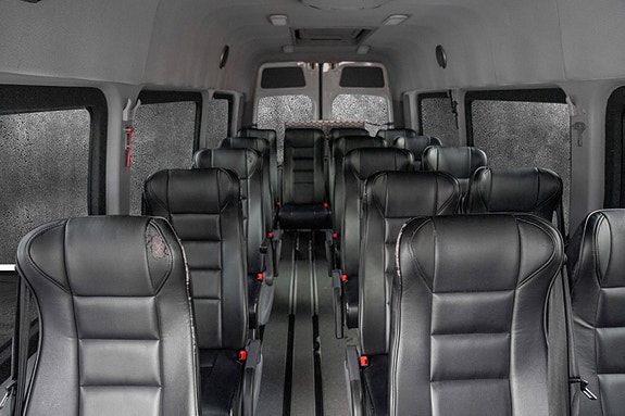 Mercedes-Benz Sprinter 516 25 of 30