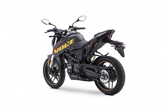 VOGE 125 R 6 of 24