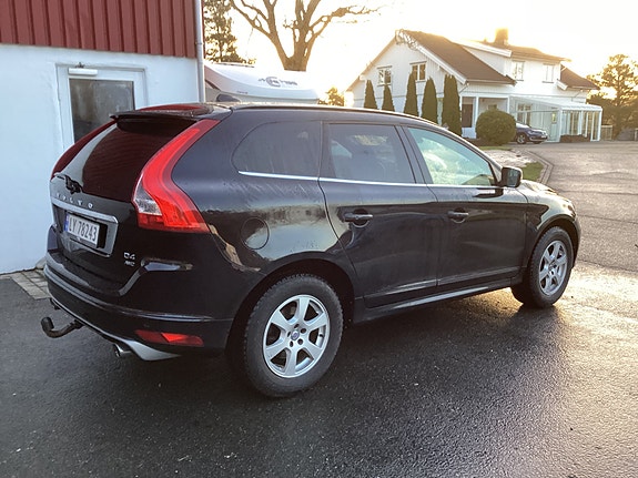 Volvo XC60 6 of 22