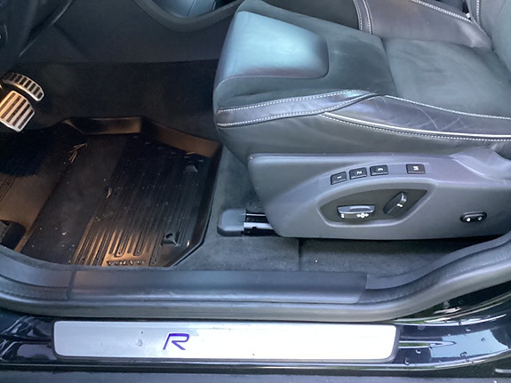 Volvo XC60 11 of 22