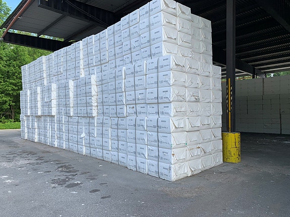 Vi bruker kun friskfiber i vår produksjon av papiret til våre produkter.