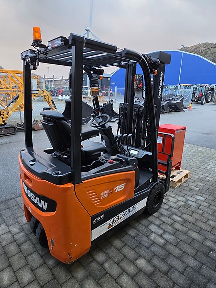 Doosan B15T-7 5 of 5