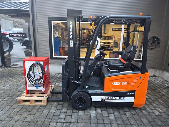 Doosan B15T-7 2 of 5