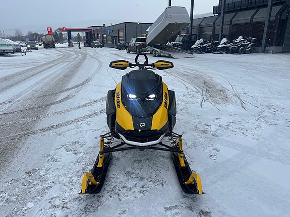 Ski-doo Summit NEO+ 3 of 5