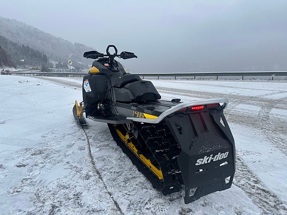 Ski-doo Summit NEO+ 5 of 5