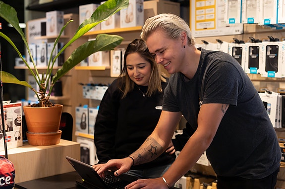 ice-kulturen formes av verdiene våre: spille på lag, tenke nytt og skape tillit