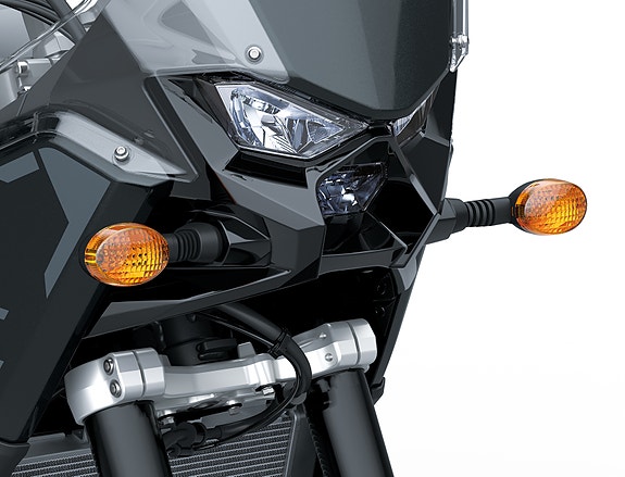 Kawasaki KLE 500 8 of 15
