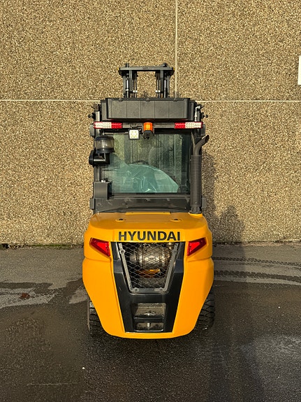 Hyundai Ny på lager. 35DN-9V 5 of 5