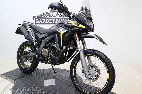 VOGE 300 GY Rally 14 of 21