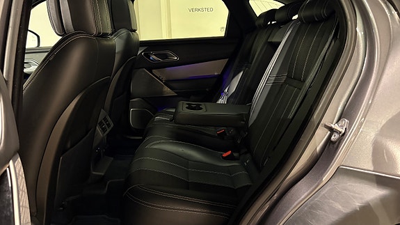 Land Rover Range Rover Velar 28 of 30