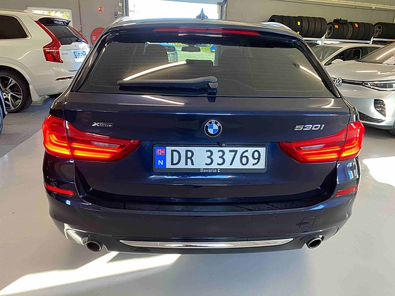 BMW 530i 5 of 5