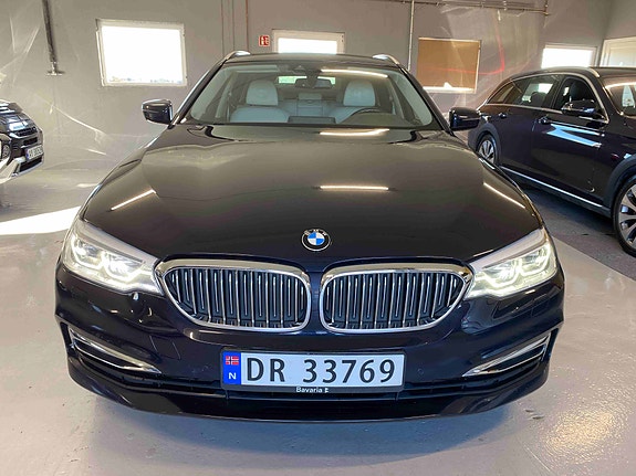 BMW 530i 2 of 5