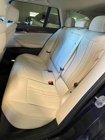 BMW 530i 11 of 28