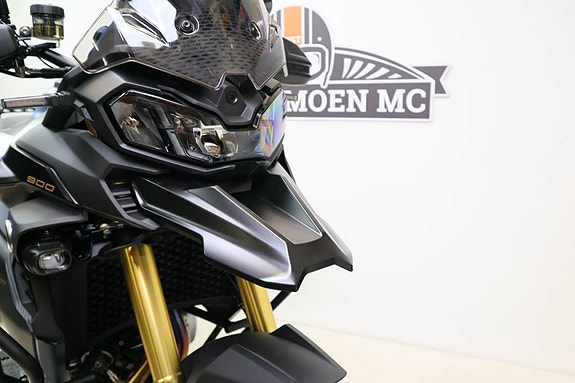 VOGE DS 900 X 23 of 30
