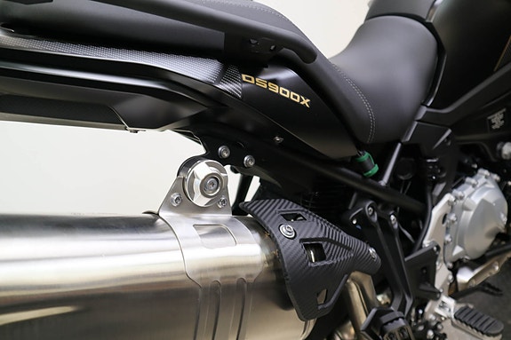VOGE DS 900 X 16 of 30