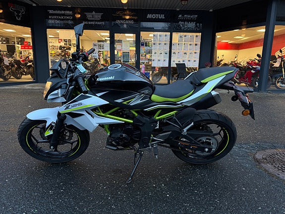 Kawasaki Z 125 2 of 5