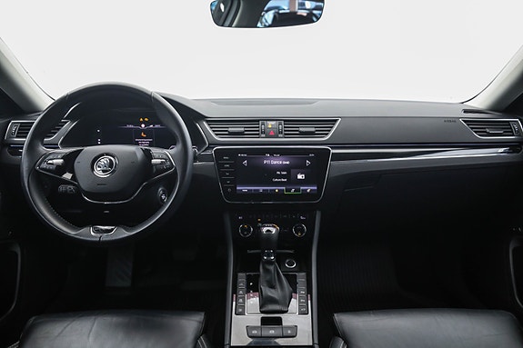Skoda Superb 15 of 30
