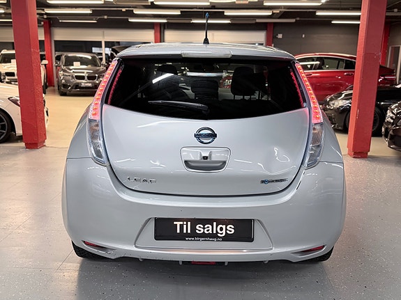Nissan Leaf 9 of 30
