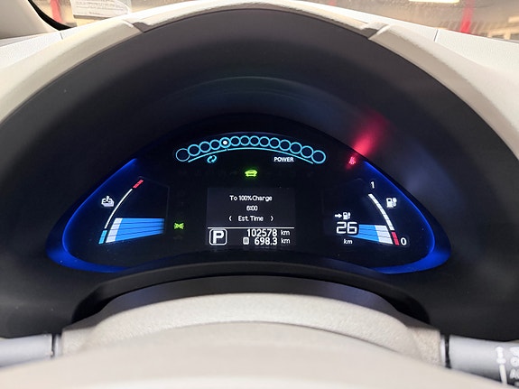 Nissan Leaf 22 of 30
