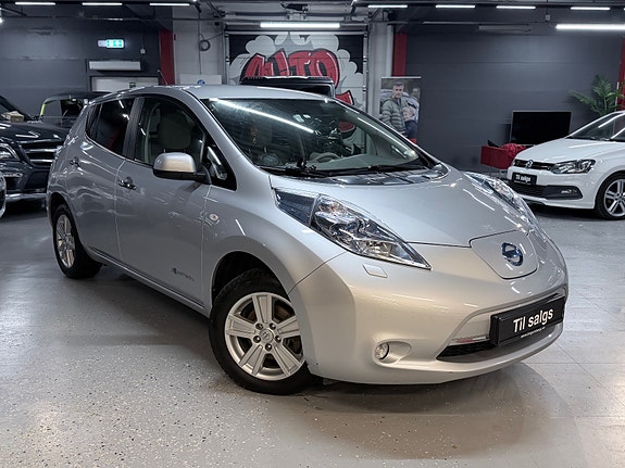 Nissan Leaf 3 of 30