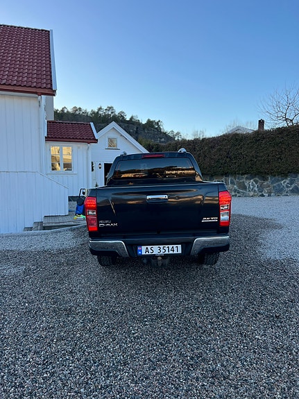 Isuzu D-max 6 of 14