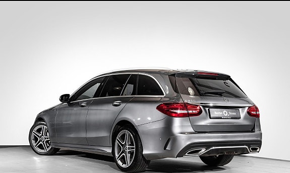 Mercedes-Benz C200 9 of 29