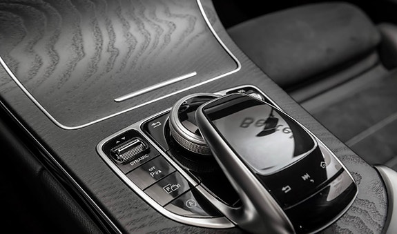 Mercedes-Benz C200 16 of 29