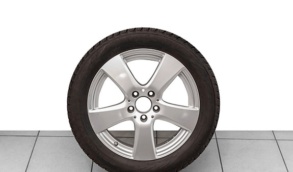 Mercedes-Benz C200 8 of 29