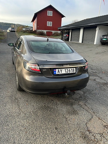 Saab 9-5 6 of 28
