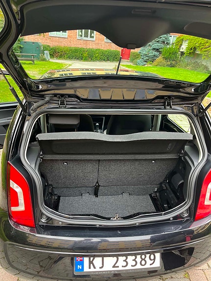 Volkswagen UP! 19 of 30