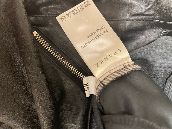 Product image 6 of 9