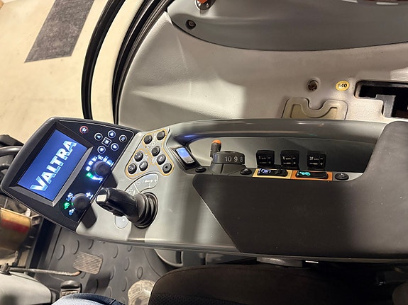 Valtra NX163 2015, kr 650 000,-