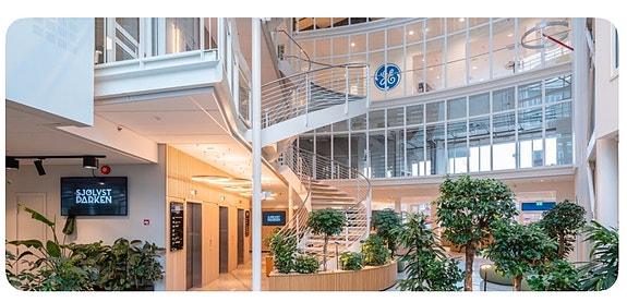 Building entrance in Skøyen, Oslo