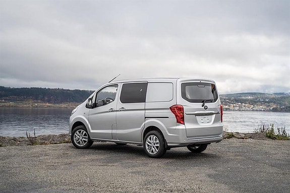 BYD T3 3 of 19