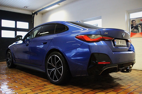 BMW i4 6 of 30