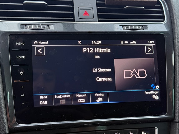 Volkswagen e-Golf VII 15 of 30