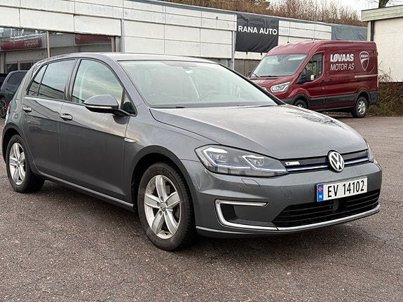 Volkswagen e-Golf VII 2 of 30