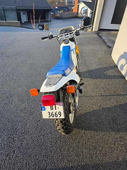 Yamaha TW200 3 of 12