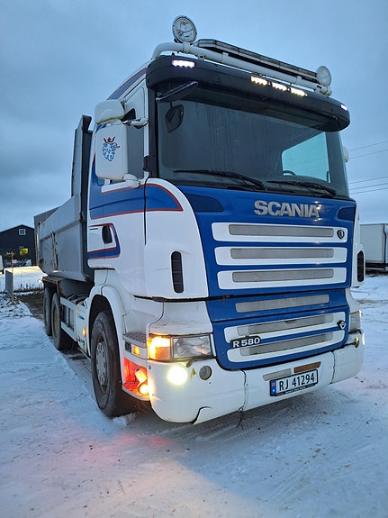 Til salgs: Scania R580 med Norslep treakslet trippelkjerre - 2005 ...